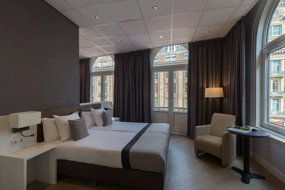 Hotel Amsterdam de Roode Leeuw