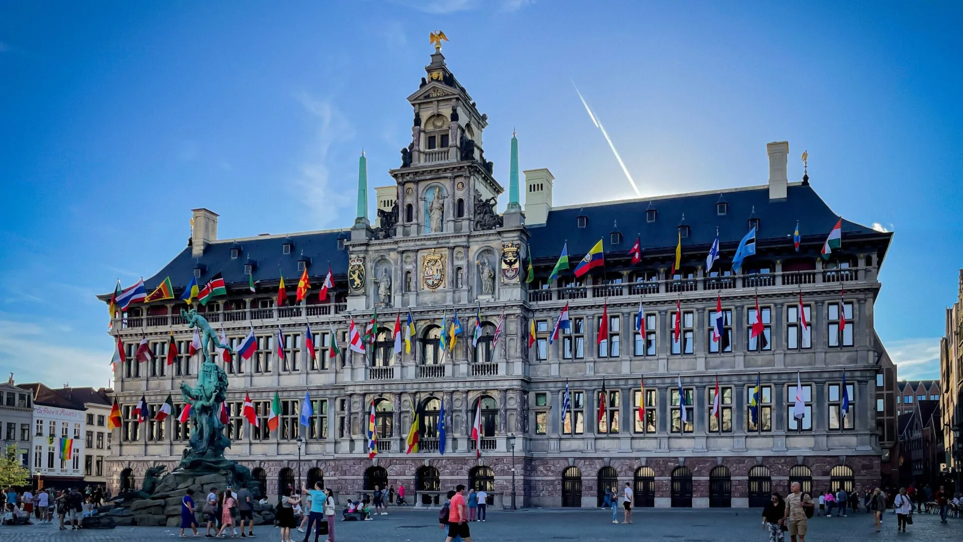 City Game Antwerp City hall