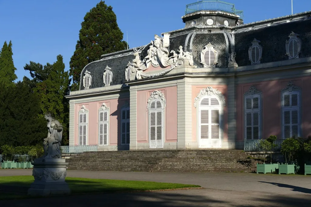 City Game Dusseldorf Benrath Palace