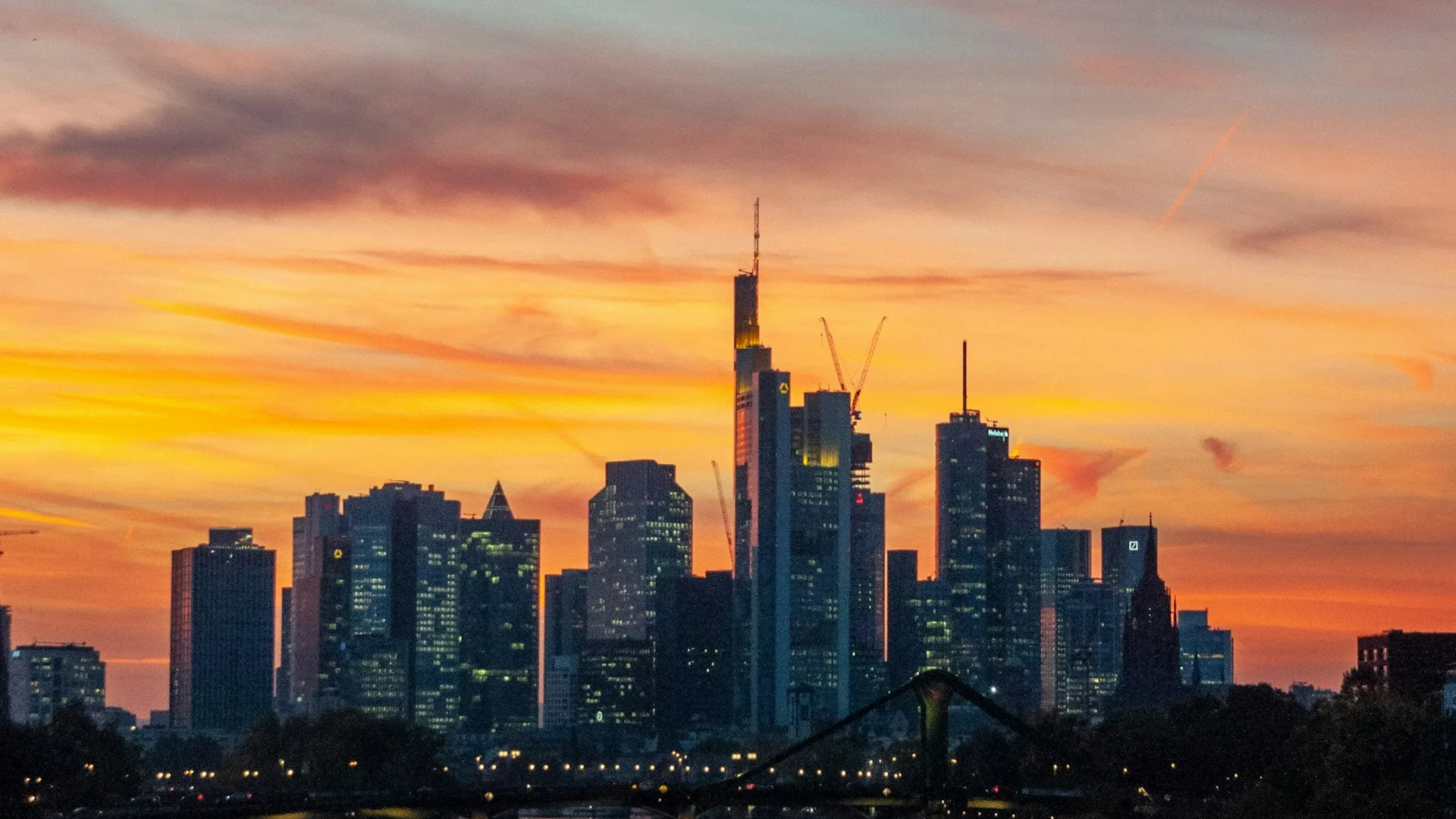 City Game Frankfurt Skyline