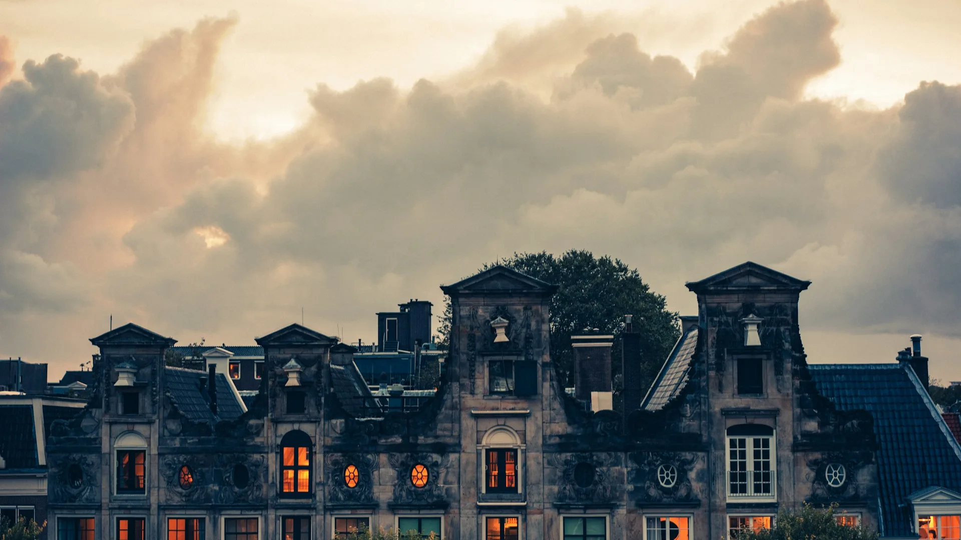 City Game The Netherlands Halloween Amsterdam Prinsengracht