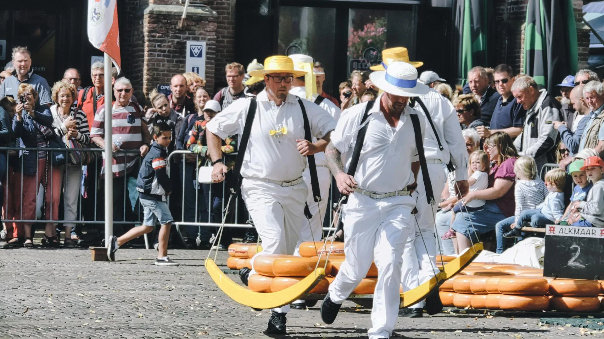 City Game Alkmaar Cheese men