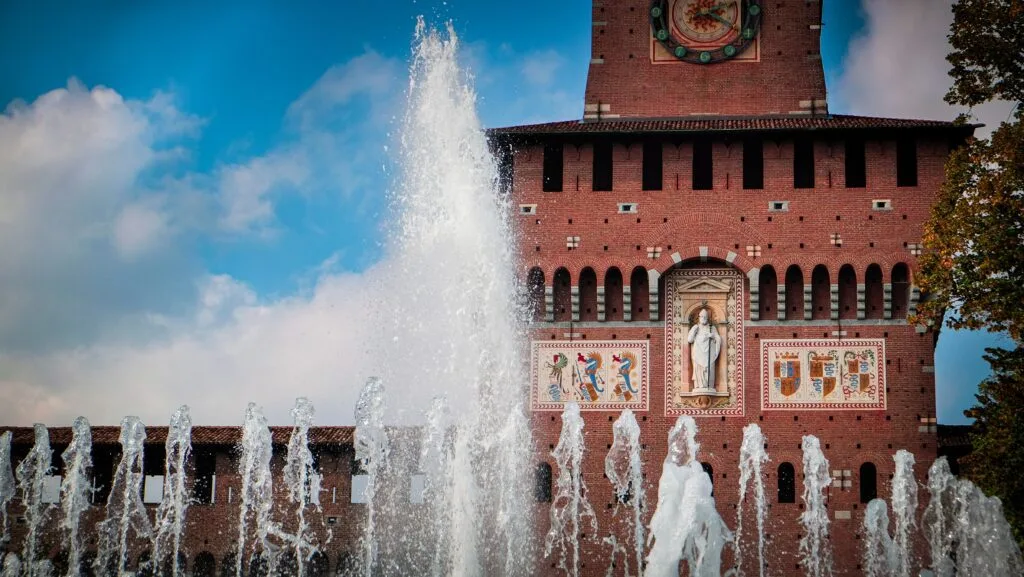 City Game Milan Castle