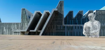 Expo Zaragoza building