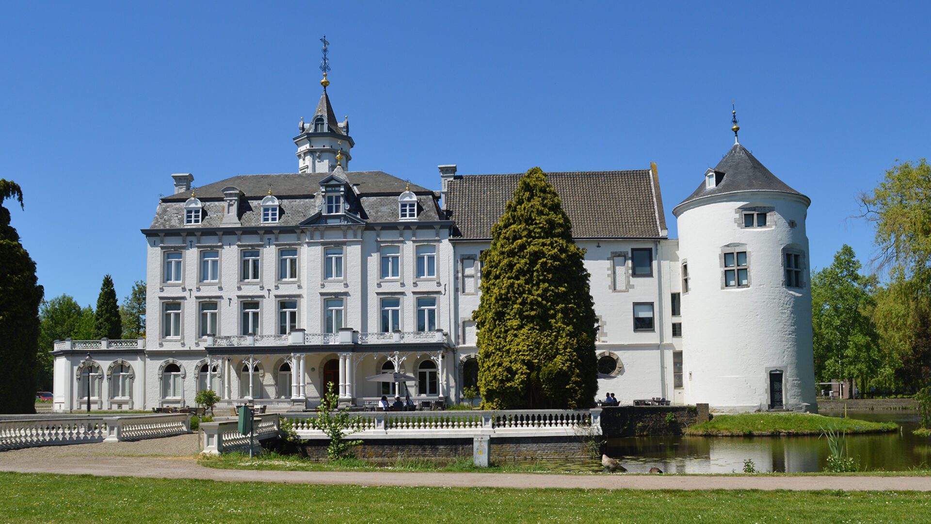 Teaching Hotel Château Bethlehem