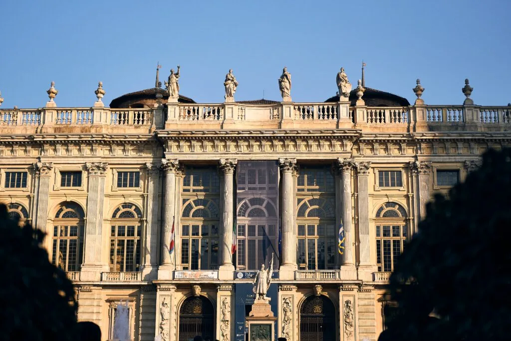 City Game Palazzo
Photo by Riccardo Tuninato on Unsplash 14/11/2023