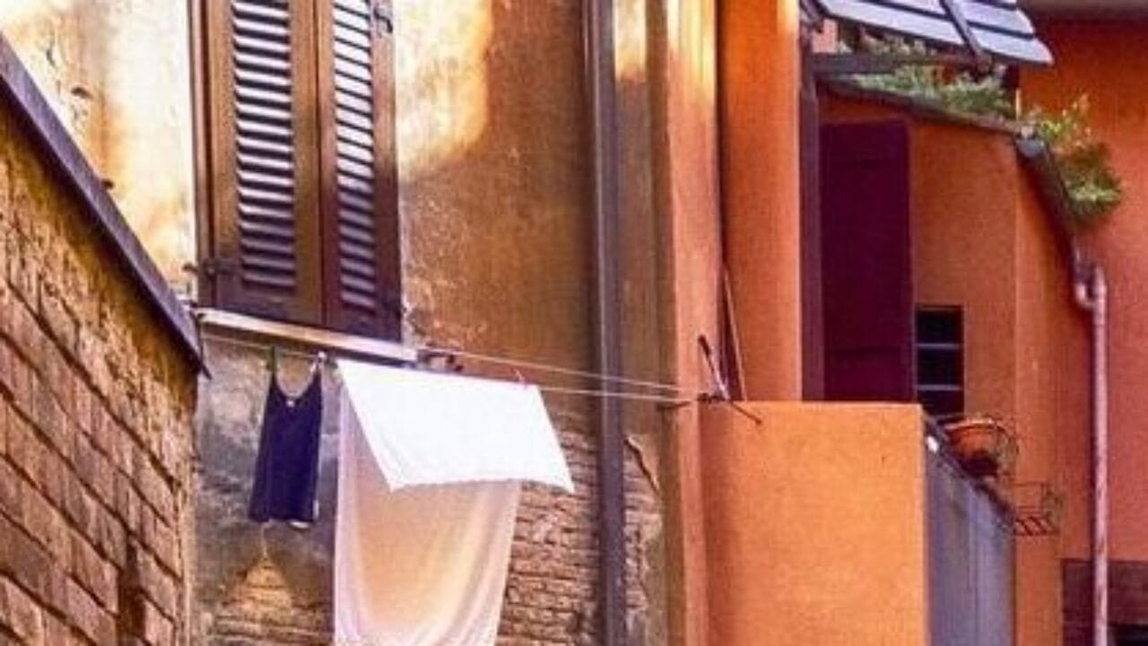 City Game Bologna From 1 person Start discovering now