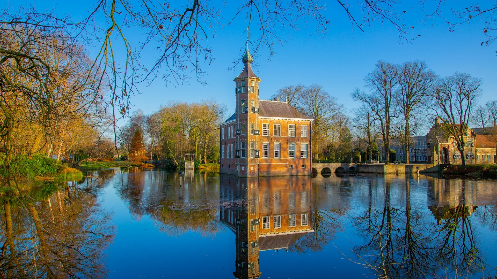 City Game Breda Lake and Building