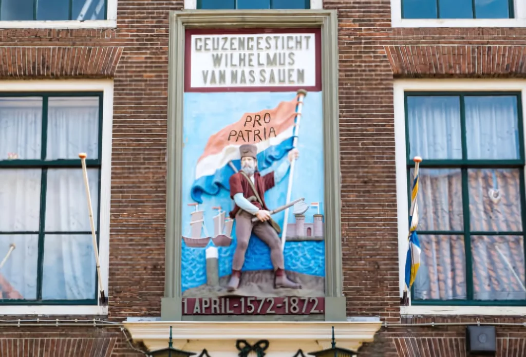 City Game Brielle Plaque Watergeuzen on facade of house 