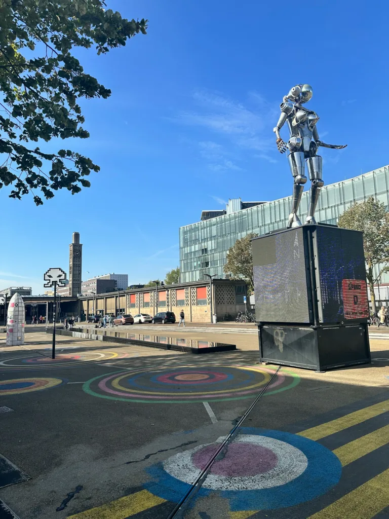 City Game Enschede tech art - Robot girl on a fine day
