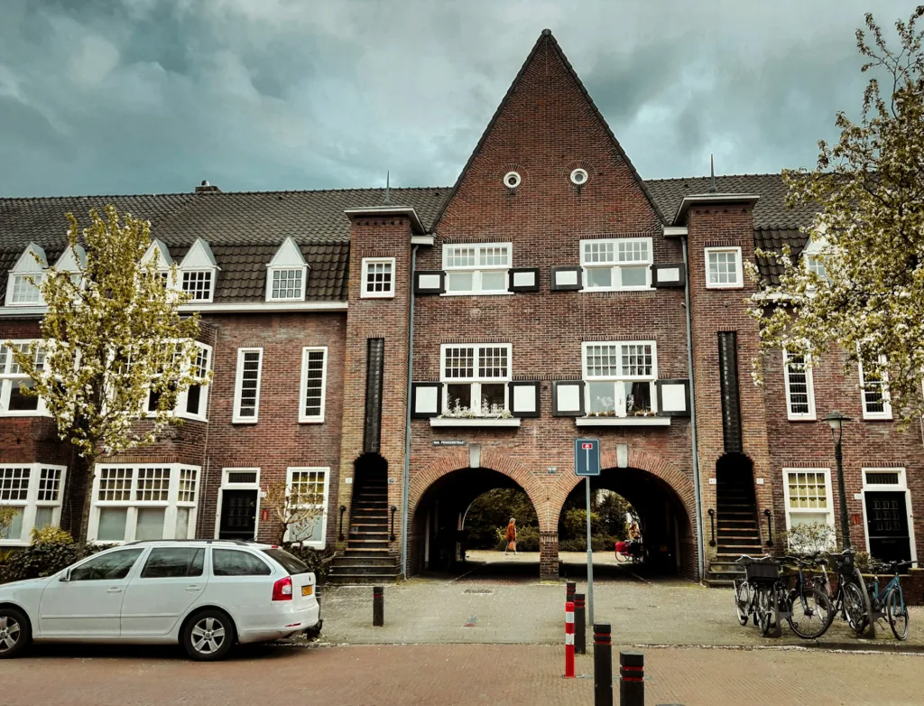 City Game Den Bosch a car parked outside of Sint-Jacobshof
