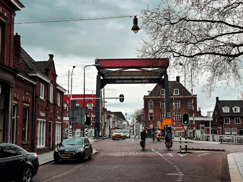City Game Den Bosch  glimpse of local life near the historic Sint-Jacobshof.