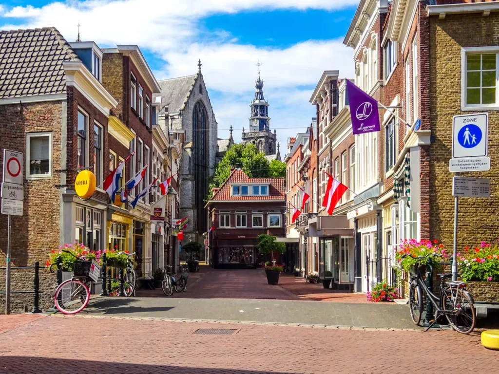 citygame gouda town street