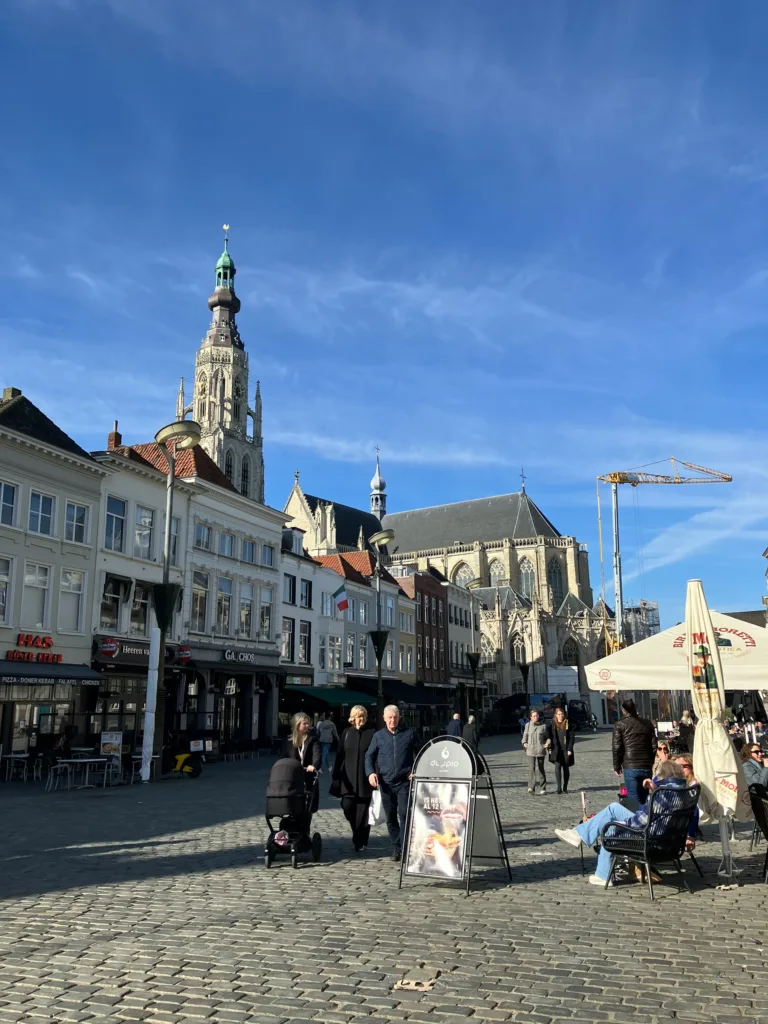 citygame breda group of people walking