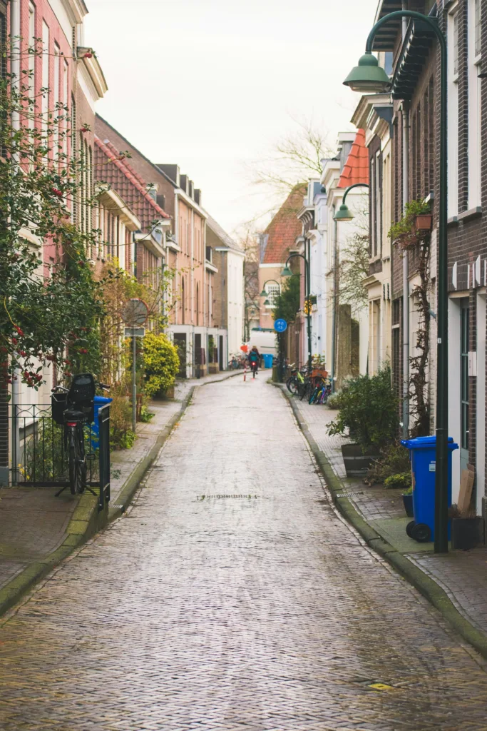 citygame delft brown pathway