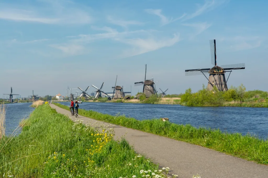 citygame Kinderdijk windmill walkway
