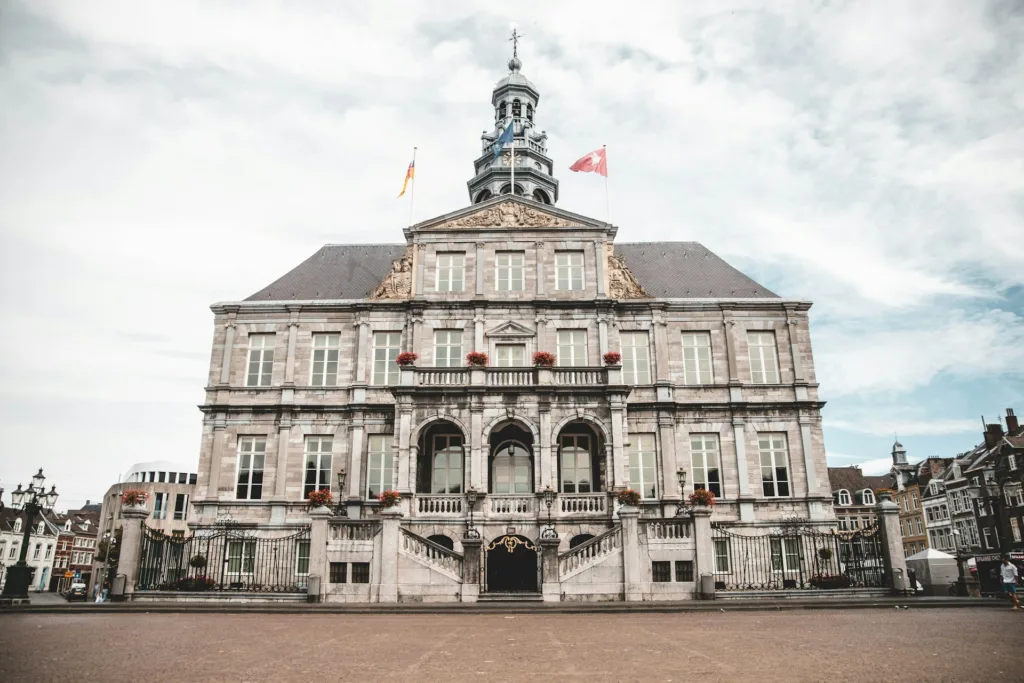 City Game Maastricht Huge Building