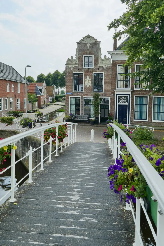 City Game Roermond bridge house
