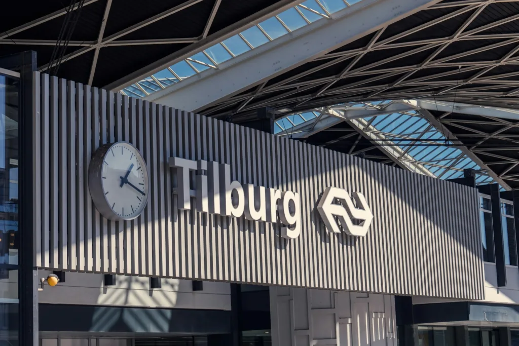 City Game Tilburg station clock