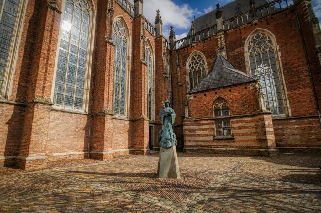 City Game Zutphen Statue